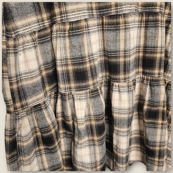 Flag & Anthem Plaid York Tiered Dress - Picture 7 of 10